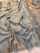 Load image into Gallery viewer, Admirable Festive Wear Viscose Dola With Crape Silk Jacquard Work n Rich Pallu Designer Saree For Ocassion