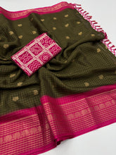 Load image into Gallery viewer, Elegant Party Wear Pure Soft Dola Silk Chex Jacquard Border Designer Saree With Blouse Piece
