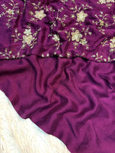 Load image into Gallery viewer, Stunning Party Wear Rangoli Crush Silk Fancy Designer Saree With Heavy Beeds Work Blouse
