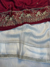 Load image into Gallery viewer, Charming Festive Wear Pure Viscose Georgette Handwork Fancy Designer Saree With Elegant Blouse Piece