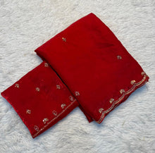 Load image into Gallery viewer, Redolent Festive Wear Silk Handwork Bids n Sequence Work Designer Saree With Blouse Piece