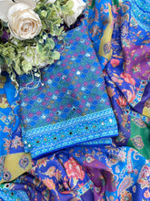 Load image into Gallery viewer, Scrupulous Function Wear Silk Floral Print Original Mirror Work Designer Saree For Women