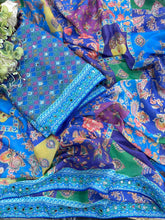 Load image into Gallery viewer, Scrupulous Function Wear Silk Floral Print Original Mirror Work Designer Saree For Women