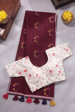 Load image into Gallery viewer, Effervescent Function Wear Soft Chanderi Cotton Silk Flower Design Embroidery Work Fancy Saree With Stitched Blouse
