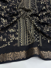 Load image into Gallery viewer, Contemporary Function Wear Silk Printed Rich Pallu n Mirror Work Designer Saree With Blouse Piece