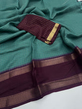 Load image into Gallery viewer, Charismatic Function Wear Pure Soft Dola Silk Chex Design Jacquard Border Fancy Saree With Blouse Piece