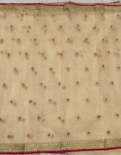 Load image into Gallery viewer, New Latest Wear Net Embroidery Work Saree With Blouse Piece