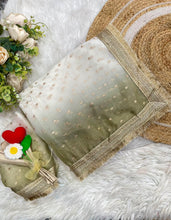 Load image into Gallery viewer, Confounding Festive Wear Silk Zari Weaving Work With Golden Border Saree For Occasion