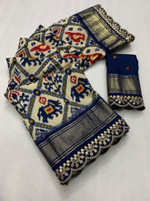 Load image into Gallery viewer, Graceful Party Wear Pure Soft Silk Jacquard Work Lace Border Fancy Designer Saree With Blouse Piece