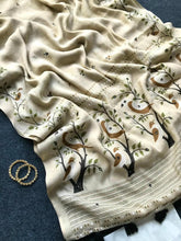 Load image into Gallery viewer, Adorable Function Wear Kalamkari Print n Aari Mirror Work Rich Pallu Fancy Saree With Contrast Blouse Piece