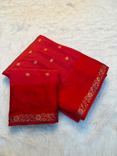 Load image into Gallery viewer, Incredible Function Wear Soft Tussar Silk Jacquard Weaving Work Rich Pallu Fancy Saree With Blouse Piece