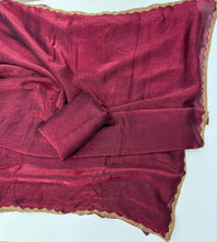 Load image into Gallery viewer, New Partywear Frandy Crush Silk Katdana Moti Lace Border Work Fancy Designer Saree With Blouse