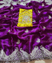 Load image into Gallery viewer, Alverina Party Wear Crunchy Chiffon Silk Embroidery n Scalloped Cut Work Fancy Designer Saree With Contrast Blouse Piece