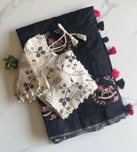 Load image into Gallery viewer, Heritage Festive Wear Chanderi Cotton Embroidery n Tussels Work Fancy Saree With Stitched Blouse