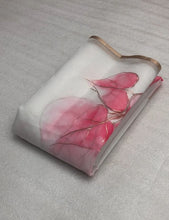 Load image into Gallery viewer, Party wear Organza Silk Floral Print n Foil Work Beautiful Rich Look Saree