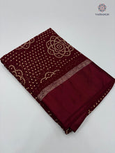Load image into Gallery viewer, New Festive Wear Pure Viscose Georgette Jacquard Weaving Work With Bandhani Print Fancy Designer Saree