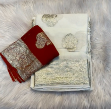 Load image into Gallery viewer, New Festival Wear Viscose Georgette Jacquard Weaving Work Fancy Designer Saree With Blouse