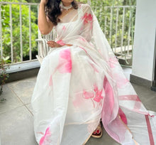 Load image into Gallery viewer, Party wear Organza Silk Floral Print n Foil Work Beautiful Rich Look Saree