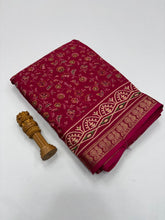 Load image into Gallery viewer, Elegant Party Wear Soft Cotton Silk Jacquard Weaving Border Fancy Designer Saree For Women