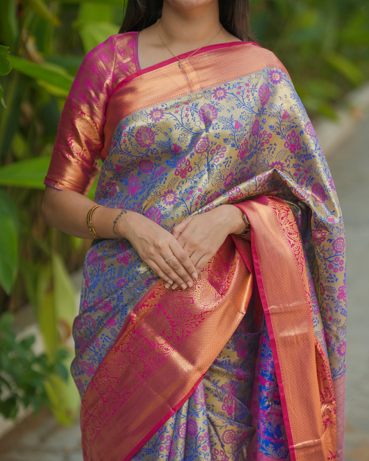 Admirable Function Wear Jacquard Zari Weaving Work Kanjivaram Silk Saree With Ephemeral Blouse Piece