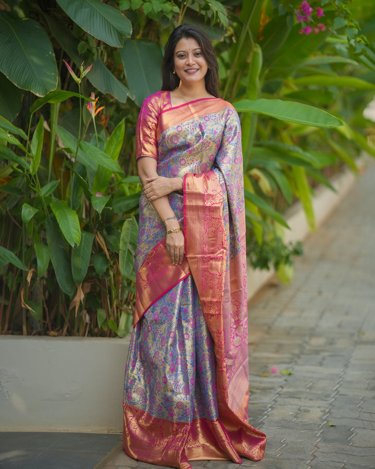 Admirable Function Wear Jacquard Zari Weaving Work Kanjivaram Silk Saree With Ephemeral Blouse Piece