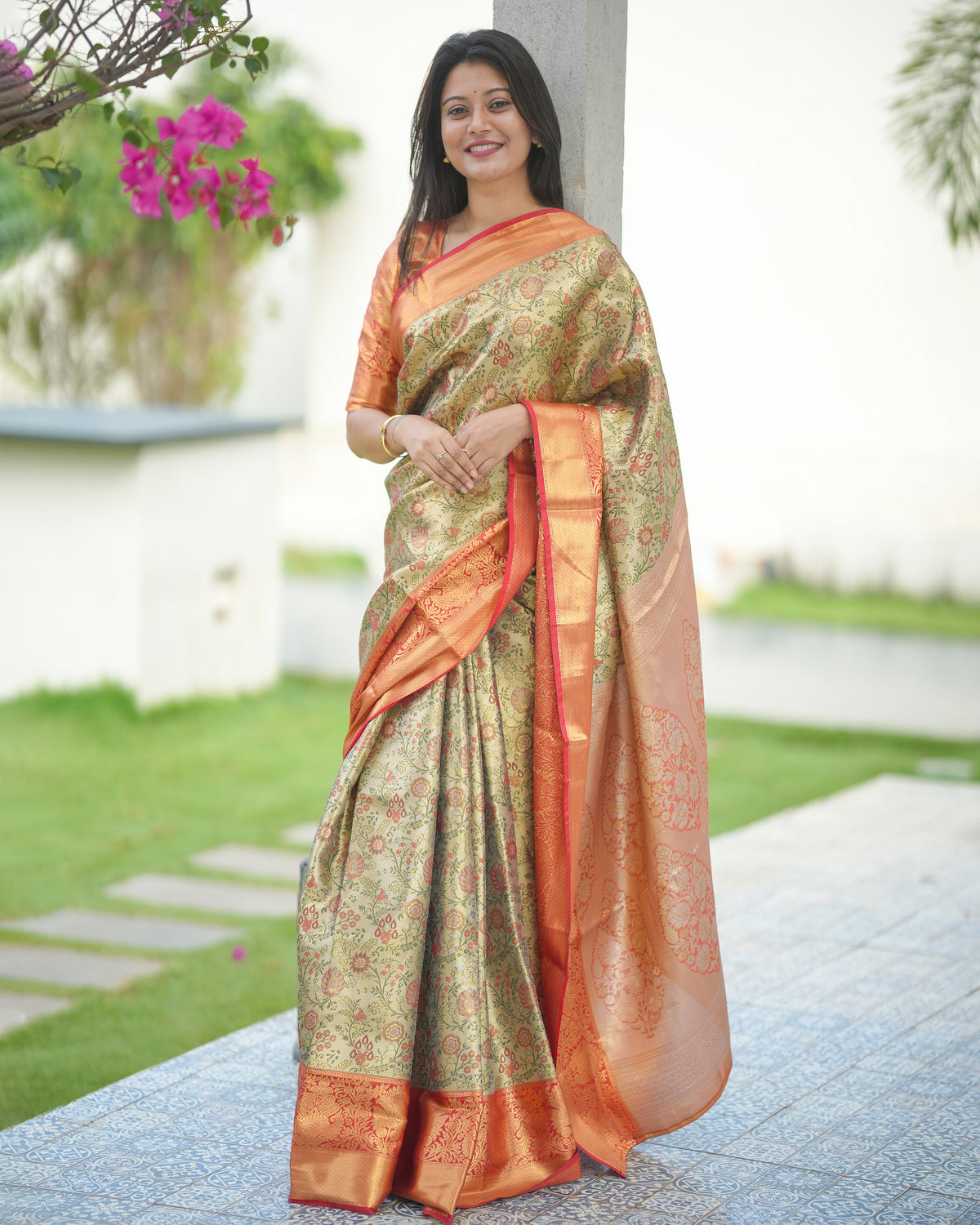 Admirable Function Wear Jacquard Zari Weaving Work Kanjivaram Silk Saree With Ephemeral Blouse Piece