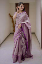 Load image into Gallery viewer, Lustrous Wedding Wear Jacquard Zari Weaving Work Kanchipuram Silk Saree With Flaunt Blouse Piece
