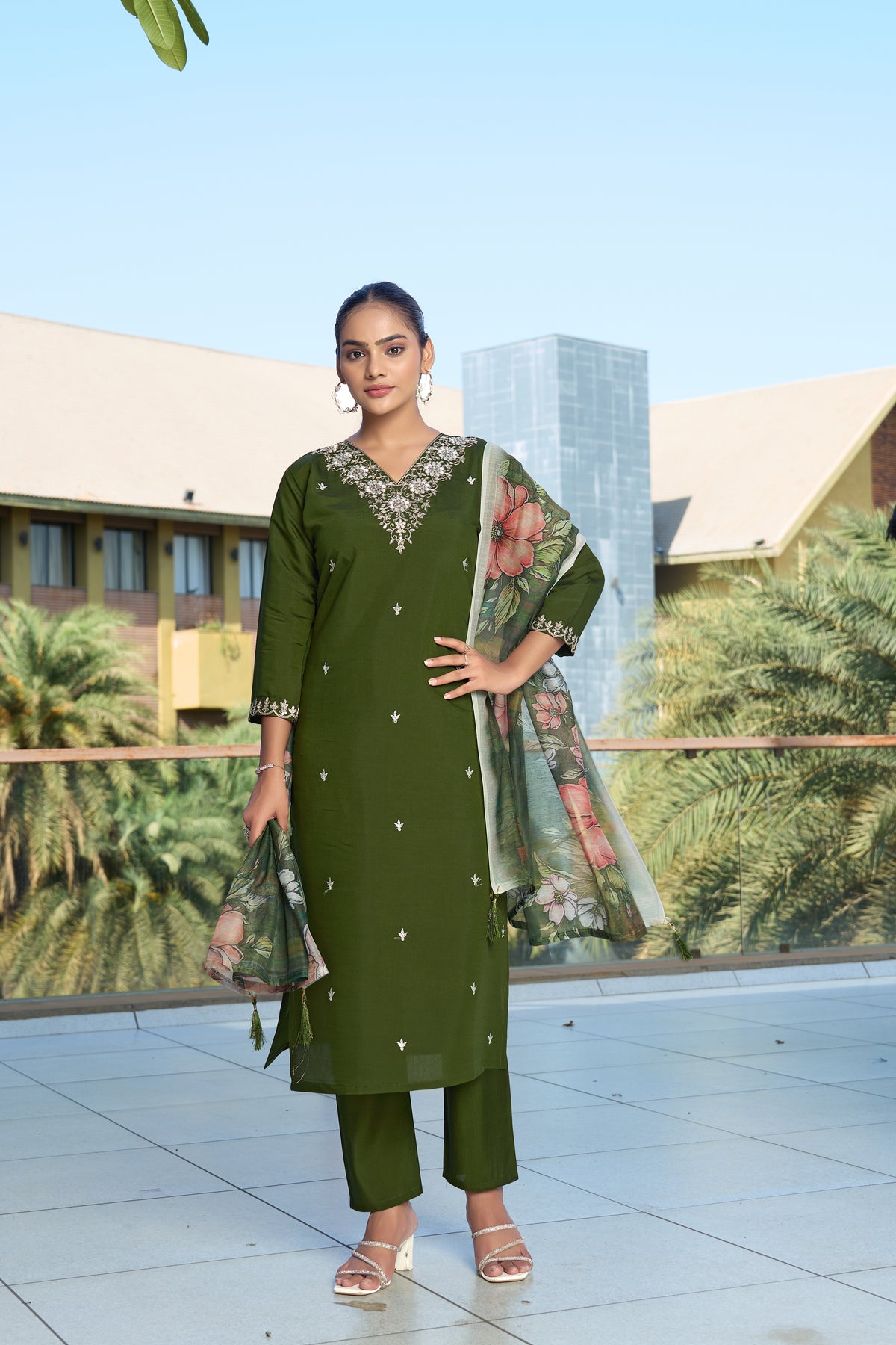 New Wedding Wear Roman Silk Embroidery n Sequence Work Designer Straight Kurta With Trouser Dupatta Set