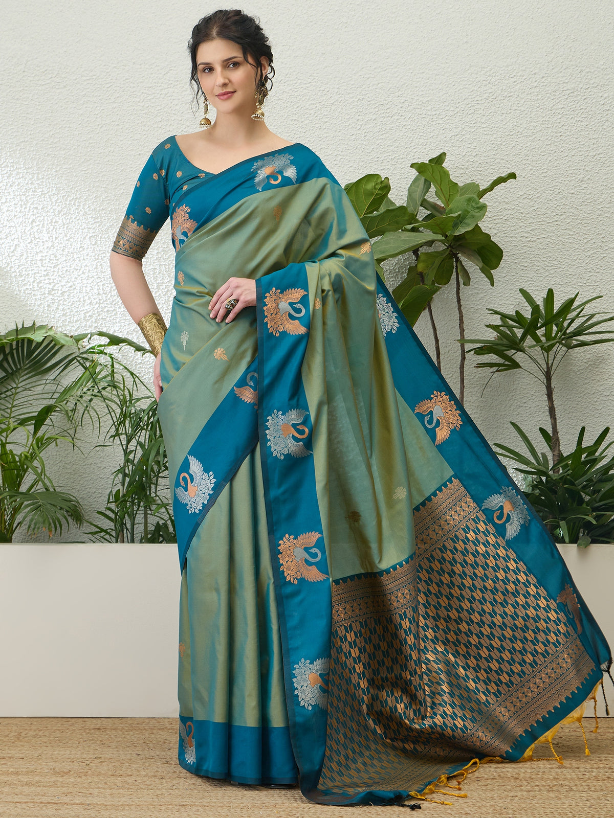 Mellifluous Party Wear Cotton Silk Jacquard Border Rich Pallu Fancy Saree With Unstitched Blouse