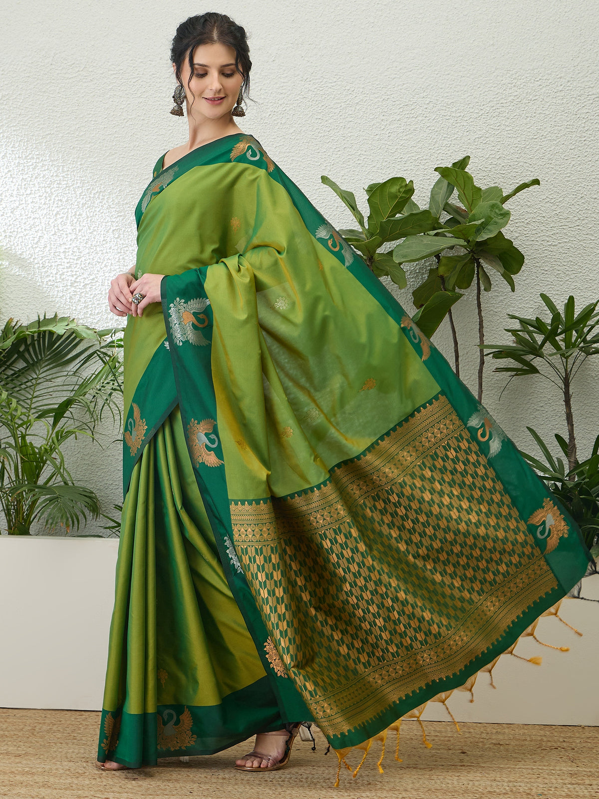 Mellifluous Party Wear Cotton Silk Jacquard Border Rich Pallu Fancy Saree With Unstitched Blouse