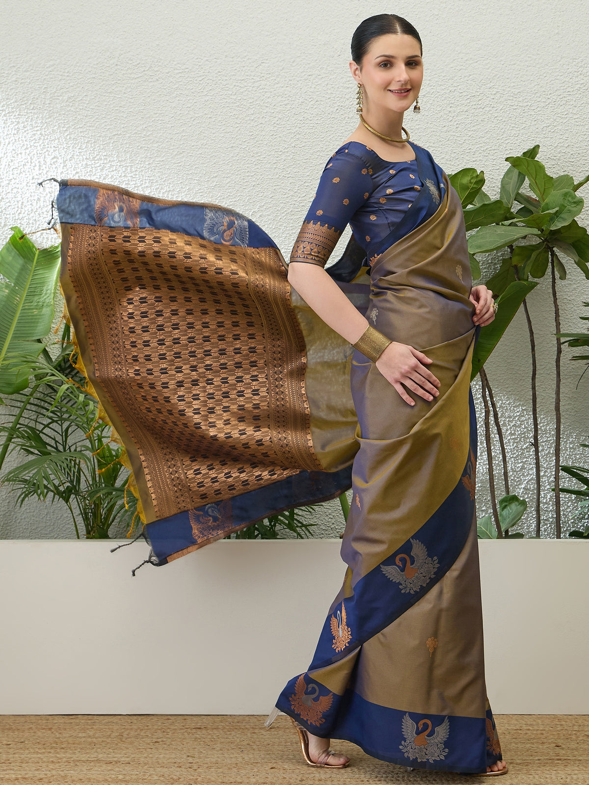 Mellifluous Party Wear Cotton Silk Jacquard Border Rich Pallu Fancy Saree With Unstitched Blouse