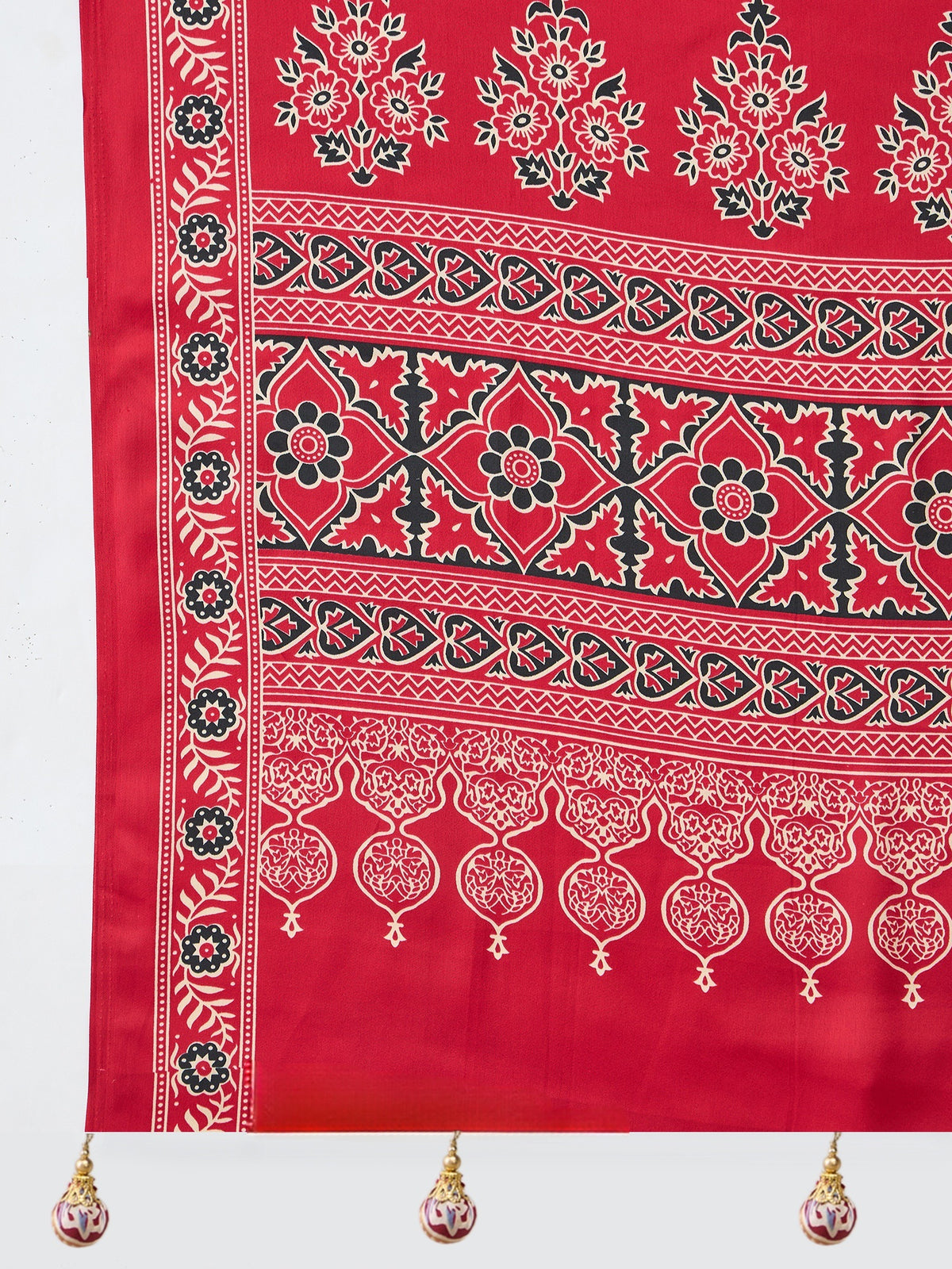Fantabulous Festive Wear Satin Silk Ajrak Printed Rich Pallu Fancy Saree With Unstitched Blouse Piece