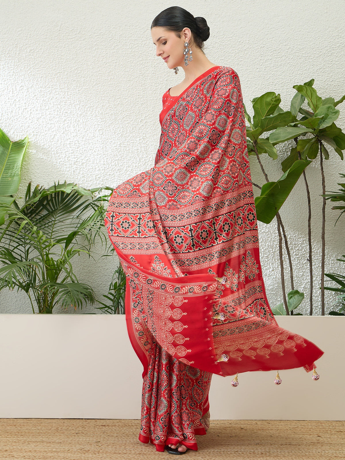 Fantabulous Festive Wear Satin Silk Ajrak Printed Rich Pallu Fancy Saree With Unstitched Blouse Piece