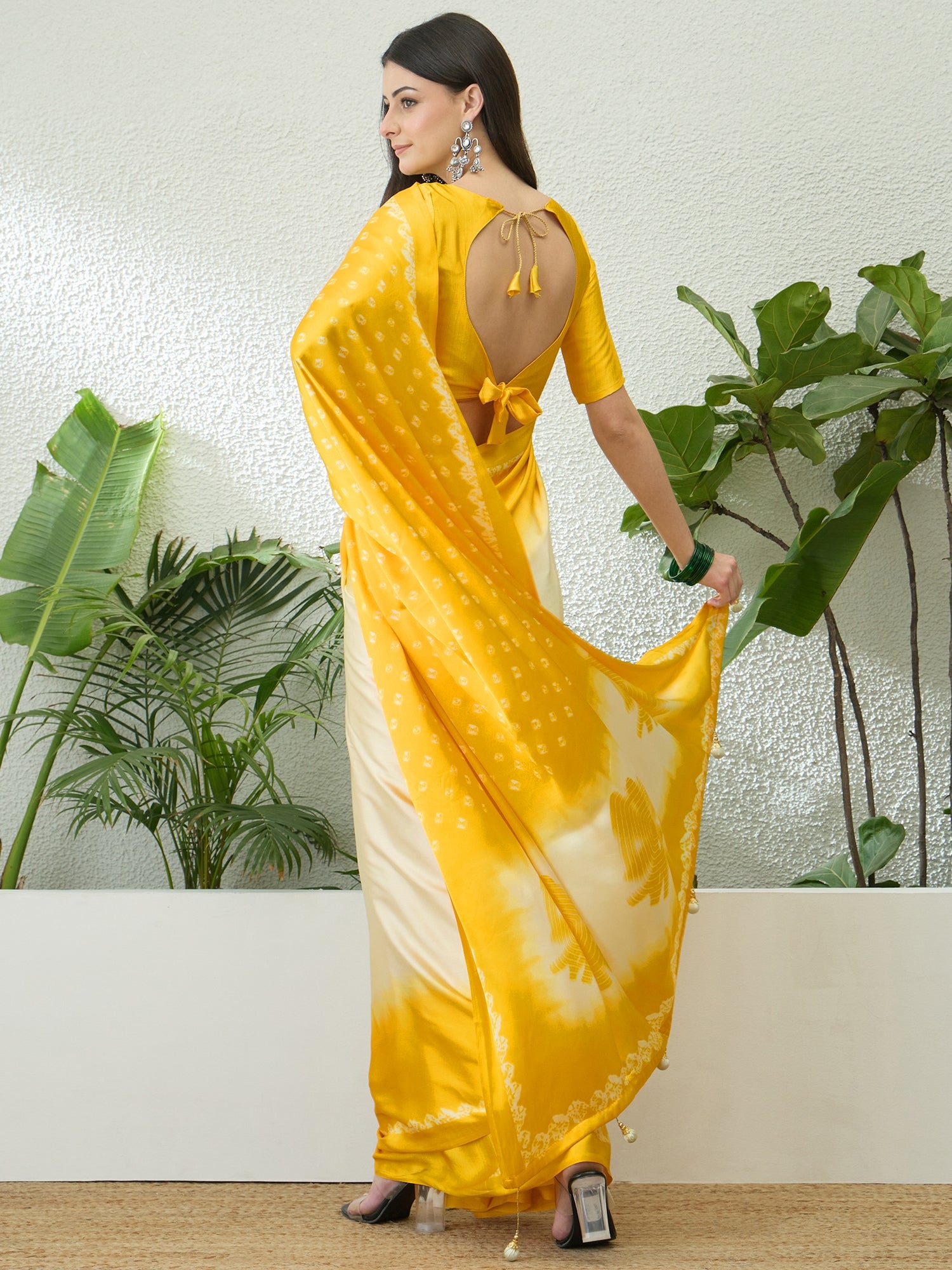 Adorning Function Wear  Silk Rich Pallu Fancy Saree With Blouse Piece