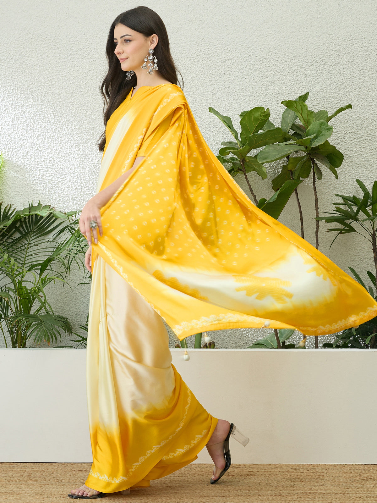 Adorning Function Wear  Silk Rich Pallu Fancy Saree With Blouse Piece