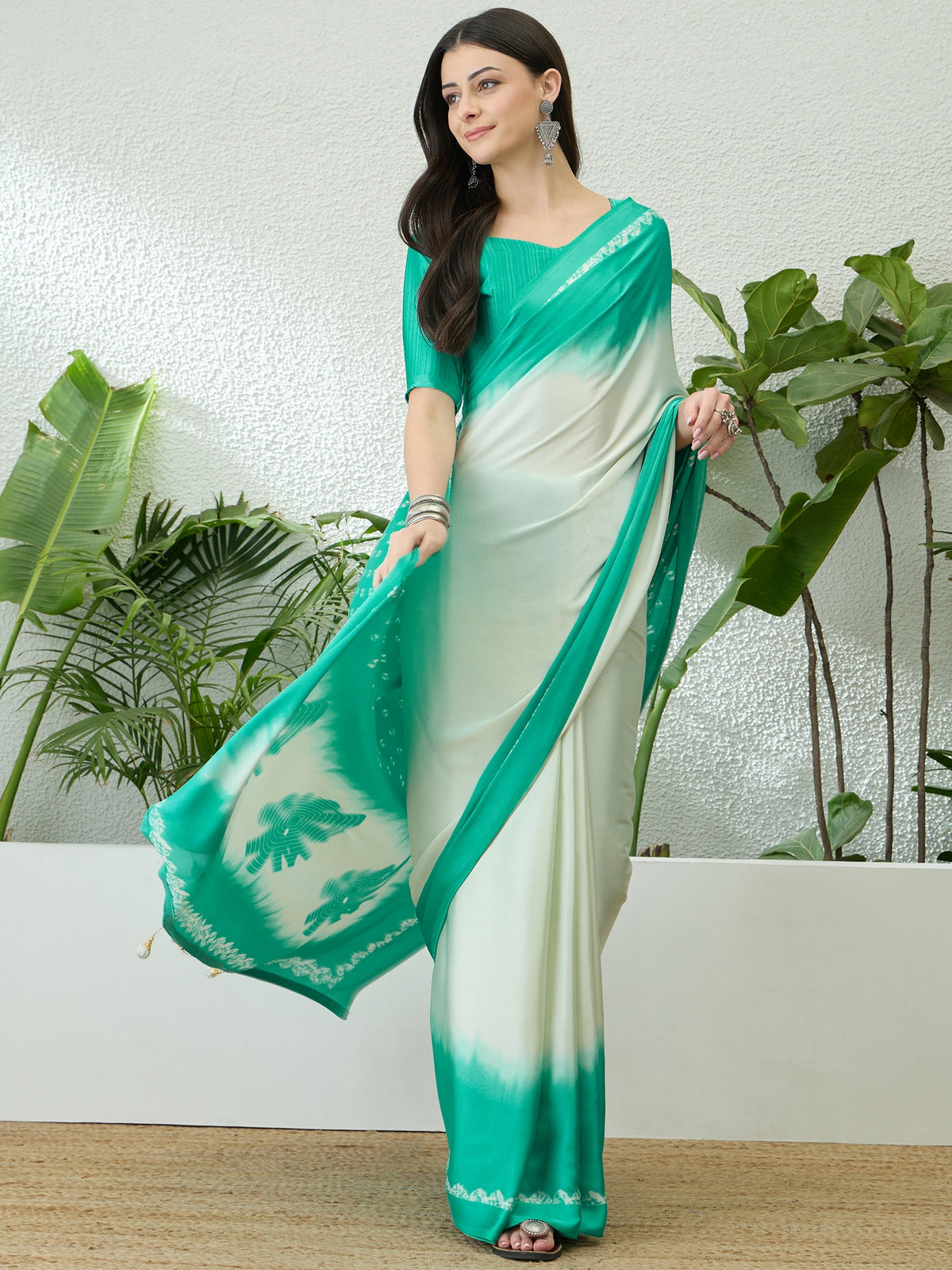 Adorning Function Wear  Silk Rich Pallu Fancy Saree With Blouse Piece