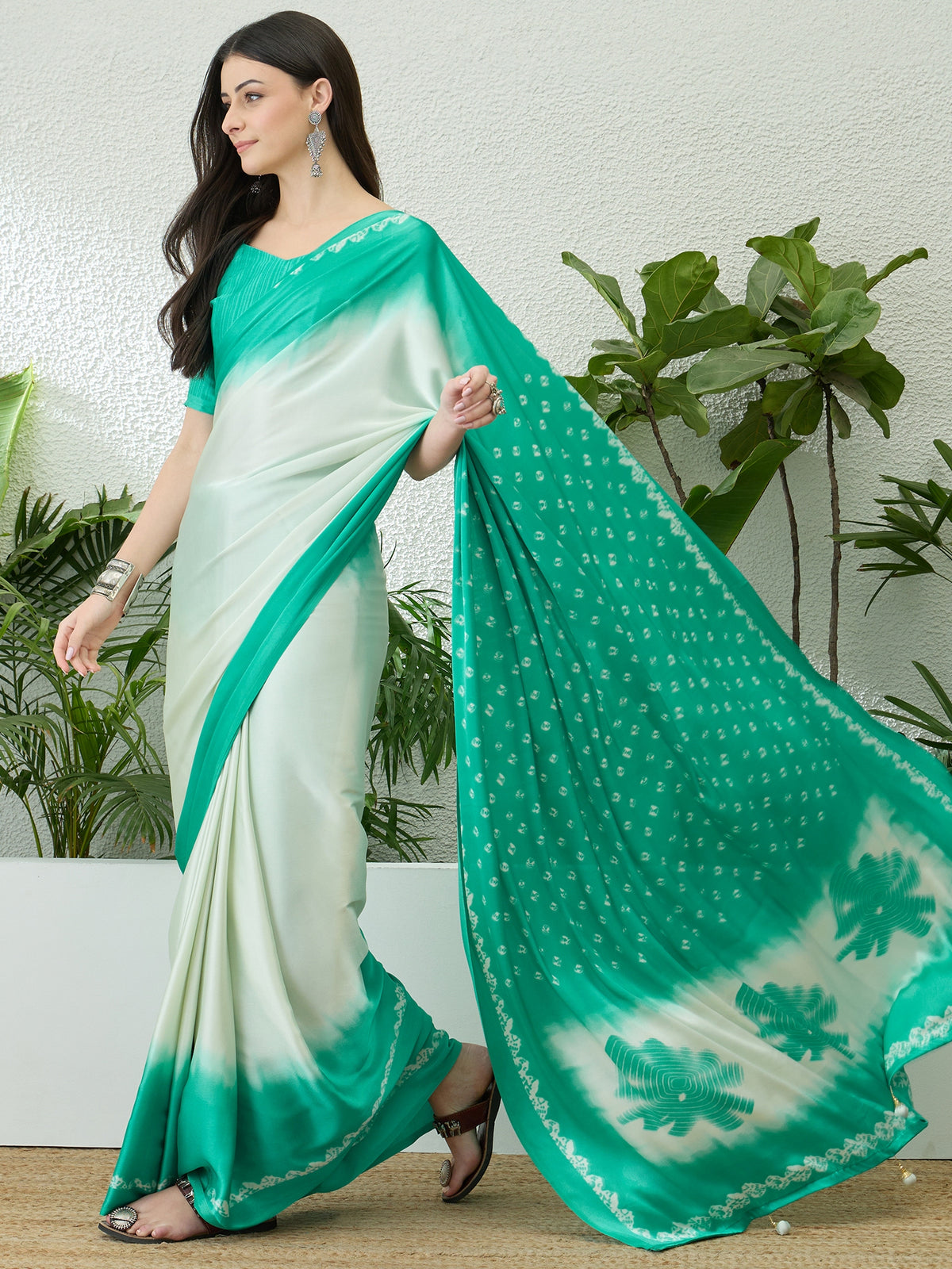 Adorning Function Wear  Silk Rich Pallu Fancy Saree With Blouse Piece