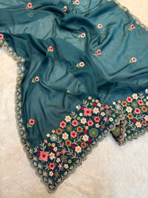 Load image into Gallery viewer, Marvellous Wedding Wear Soft Georgette Embroidery Work Fancy Desginer Saree With Blouse Piece
