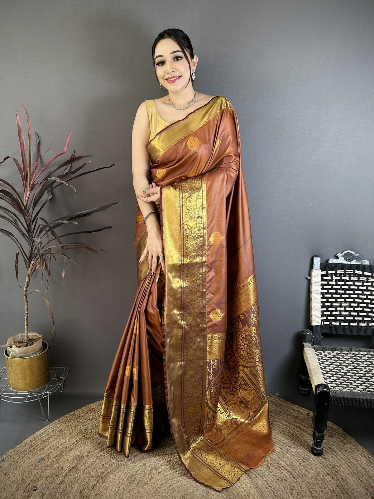 Luxury Function Wear Tissue Silk Zari Buti Design Jacquard Border Saree With Elegant Blouse Piece