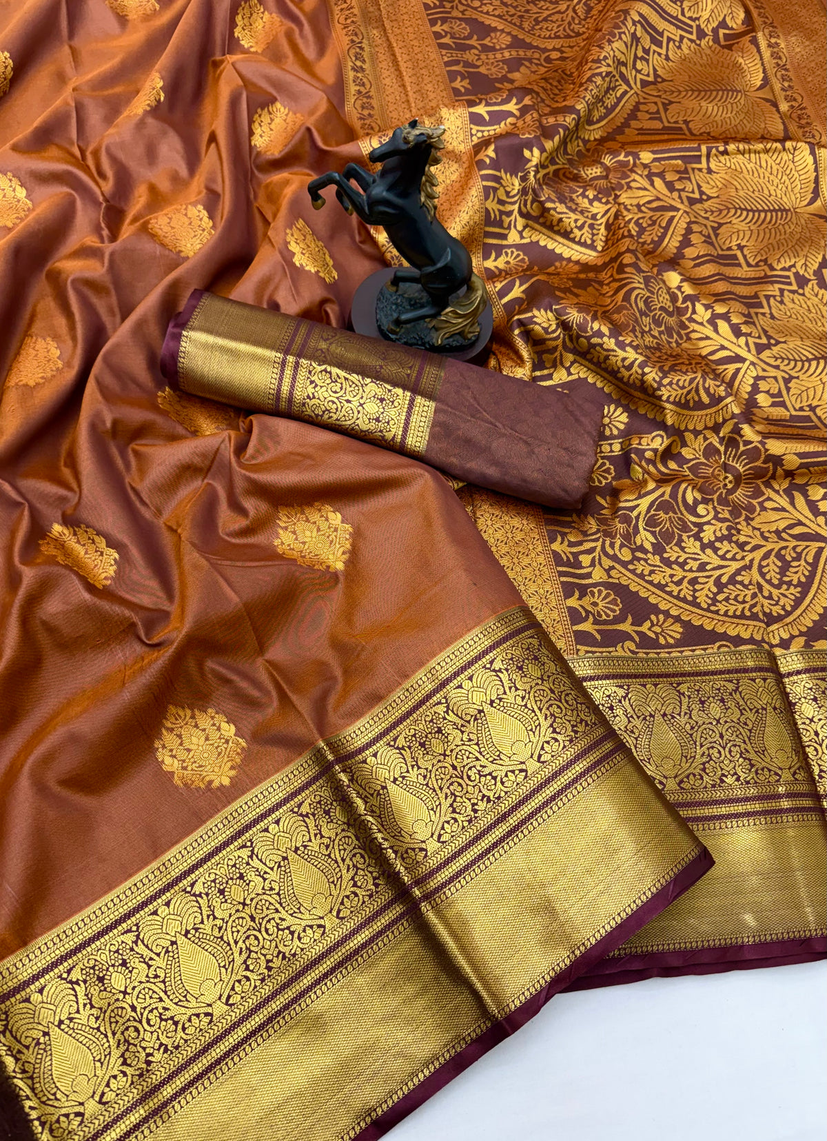 Luxury Function Wear Tissue Silk Zari Buti Design Jacquard Border Saree With Elegant Blouse Piece