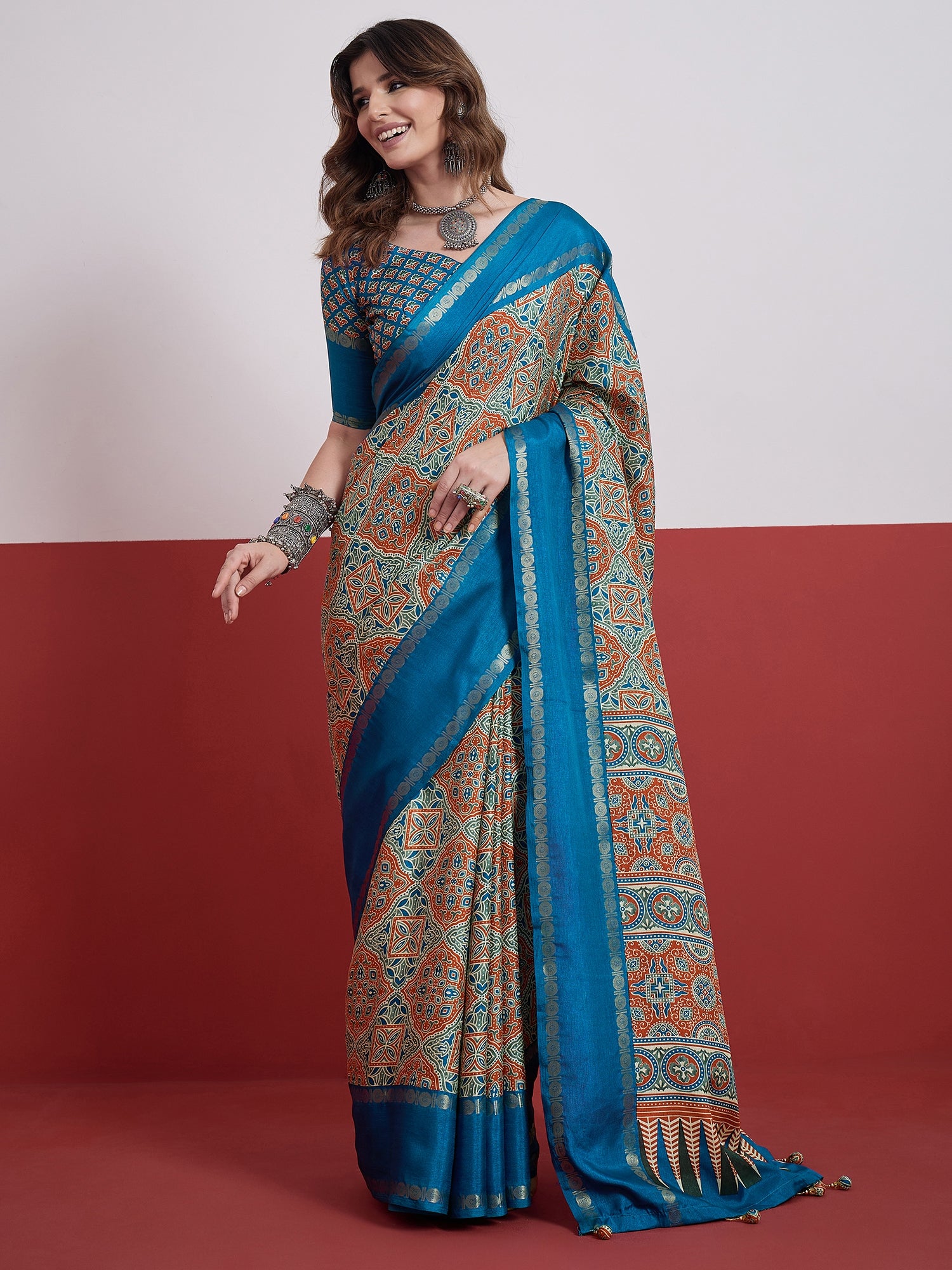 Elegant Wedding Wear Silk Print Design Tussle Work Fancy Saree With Unstitched Blouse