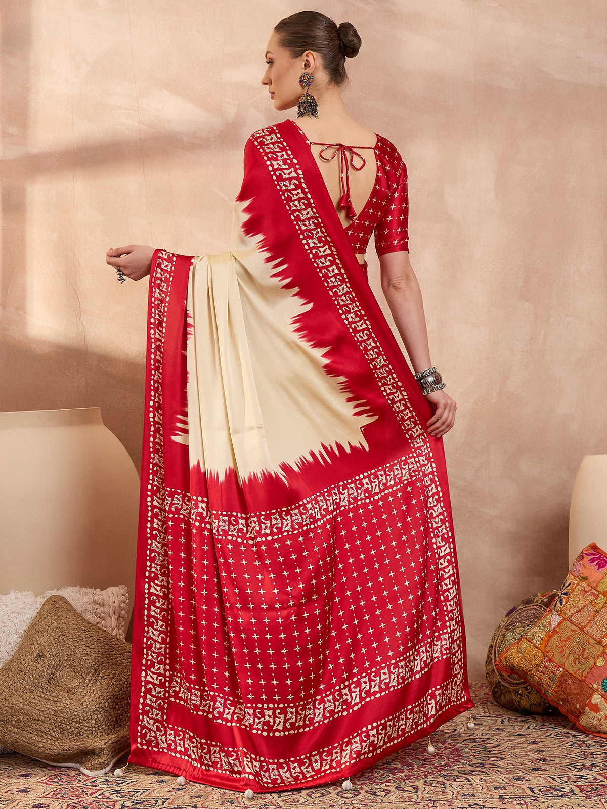 Divine Function Wear Silk Print Design Rich Pallu Fancy Saree With Unstitched Blouse