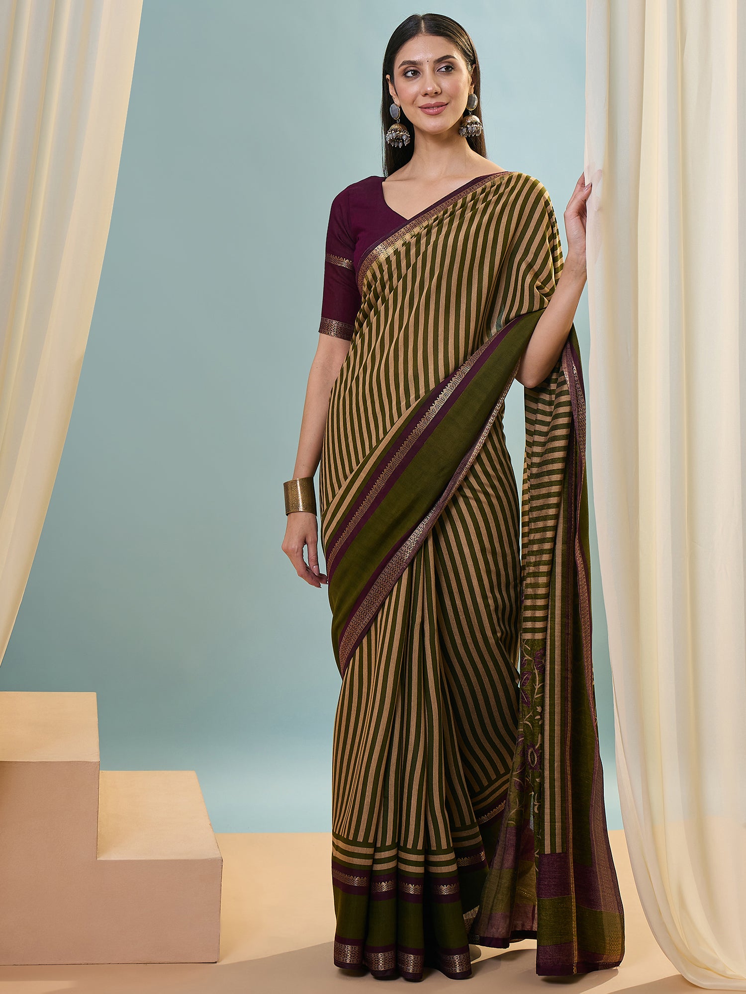 Elegant Party Wear Silk Print Design Fancy Saree With Unstitched Blouse Piece