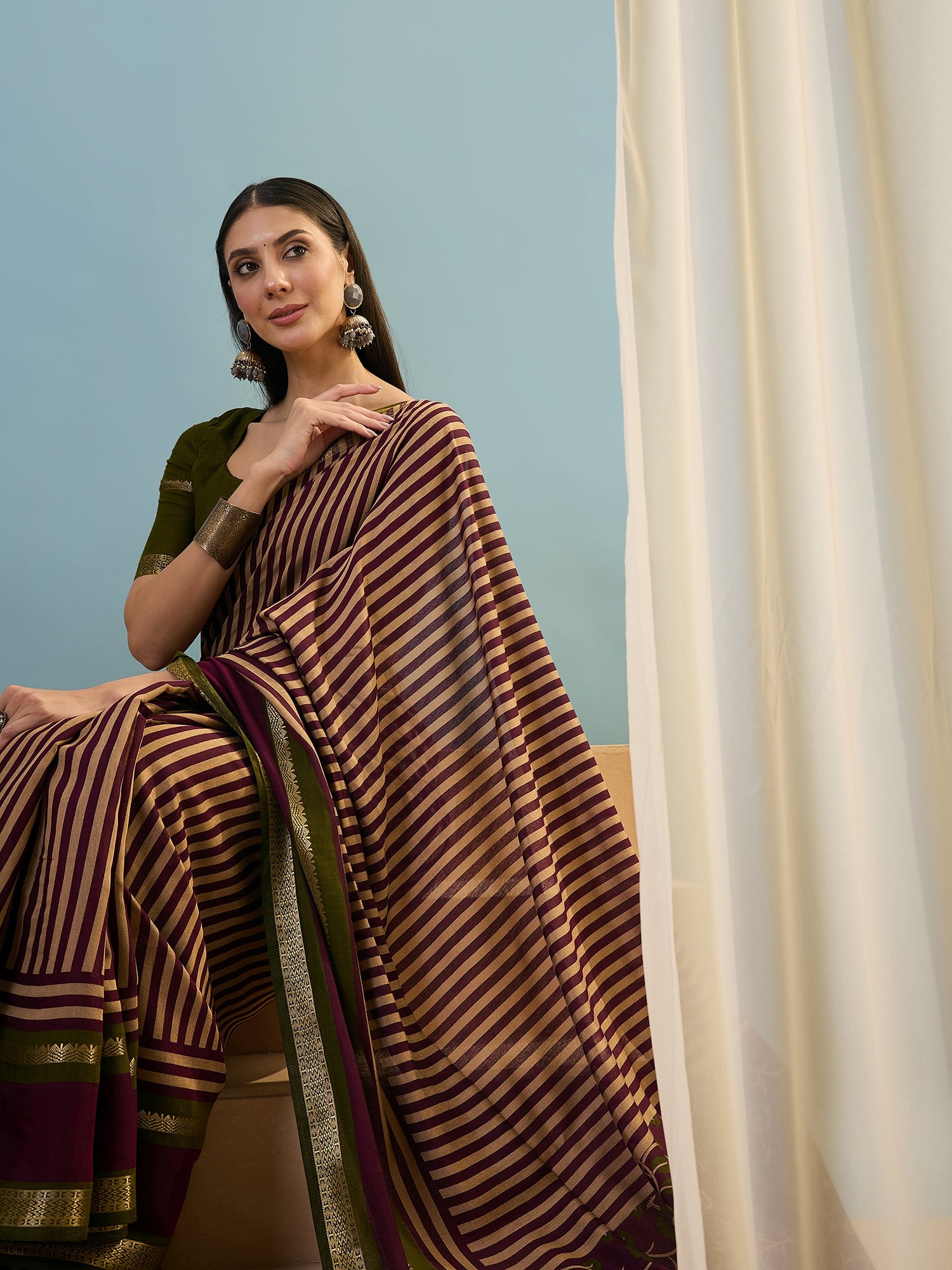 Elegant Party Wear Silk Print Design Fancy Saree With Unstitched Blouse Piece