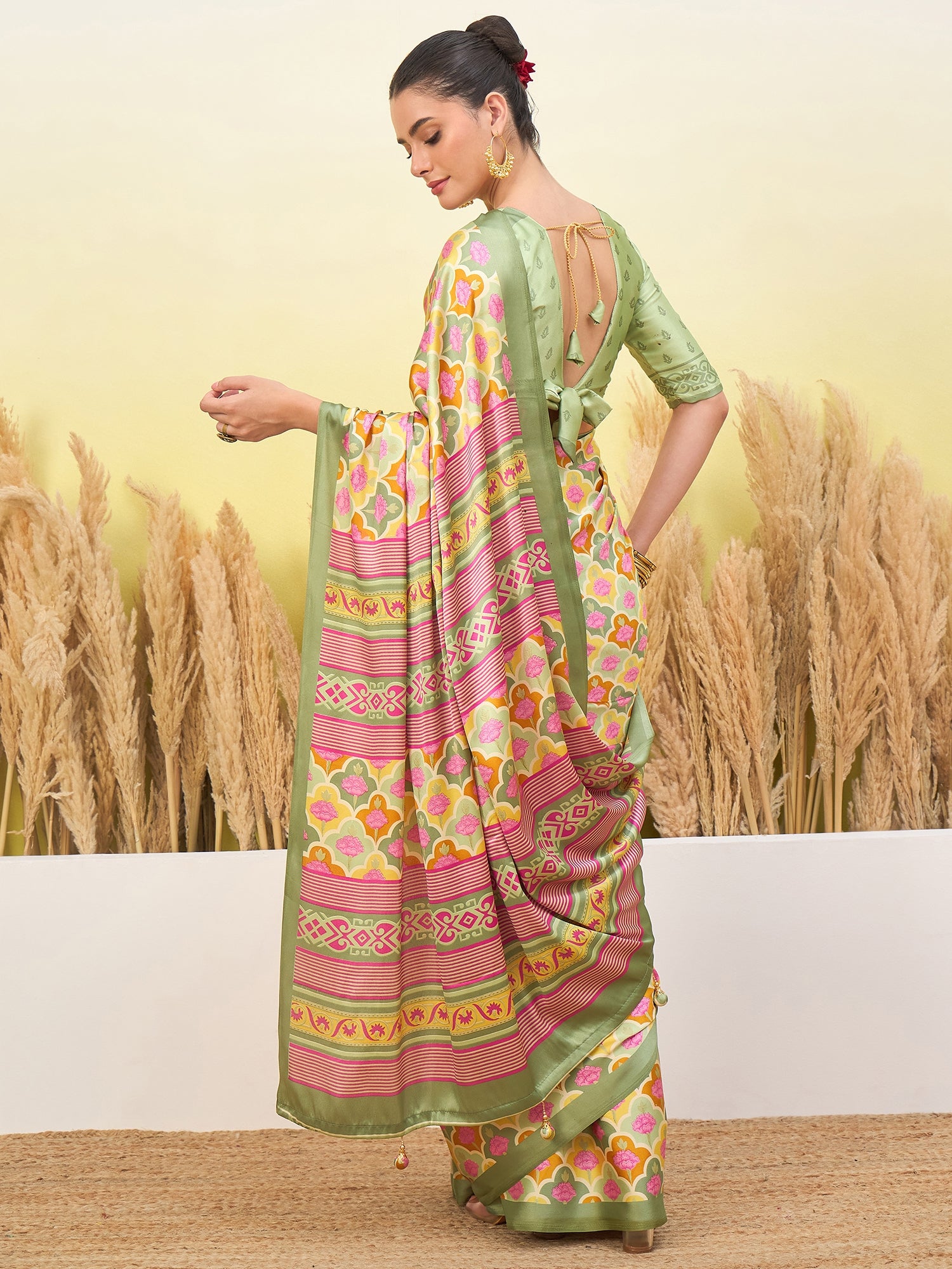 Blossom Party Wear Silk Flower Print Design Fancy Saree With Elegant Blouse Piece