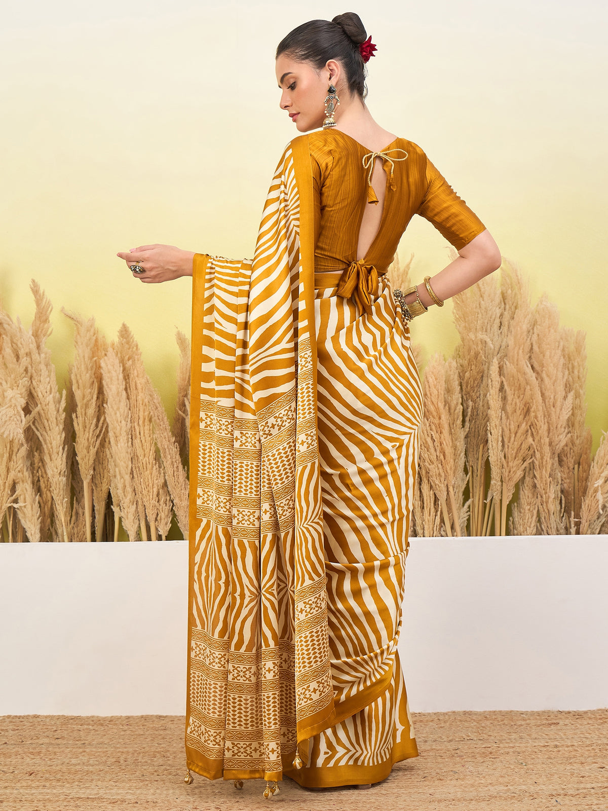 Magnetic Function Wear Pure Satin Silk Print Design Fancy Saree With Unstitched Blouse Piece