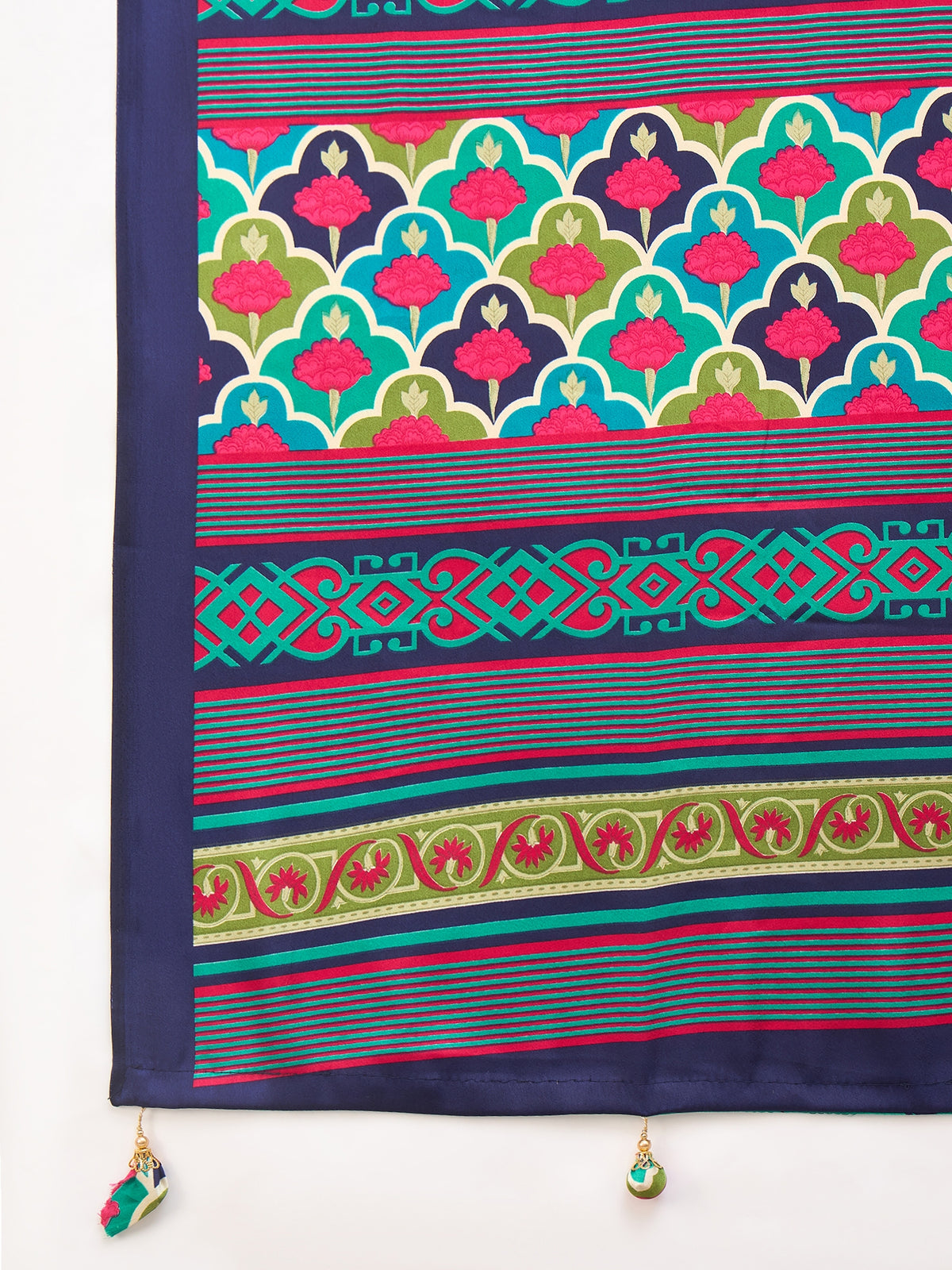 Blossom Party Wear Silk Flower Print Designer Saree With Unstitched Blouse Piece