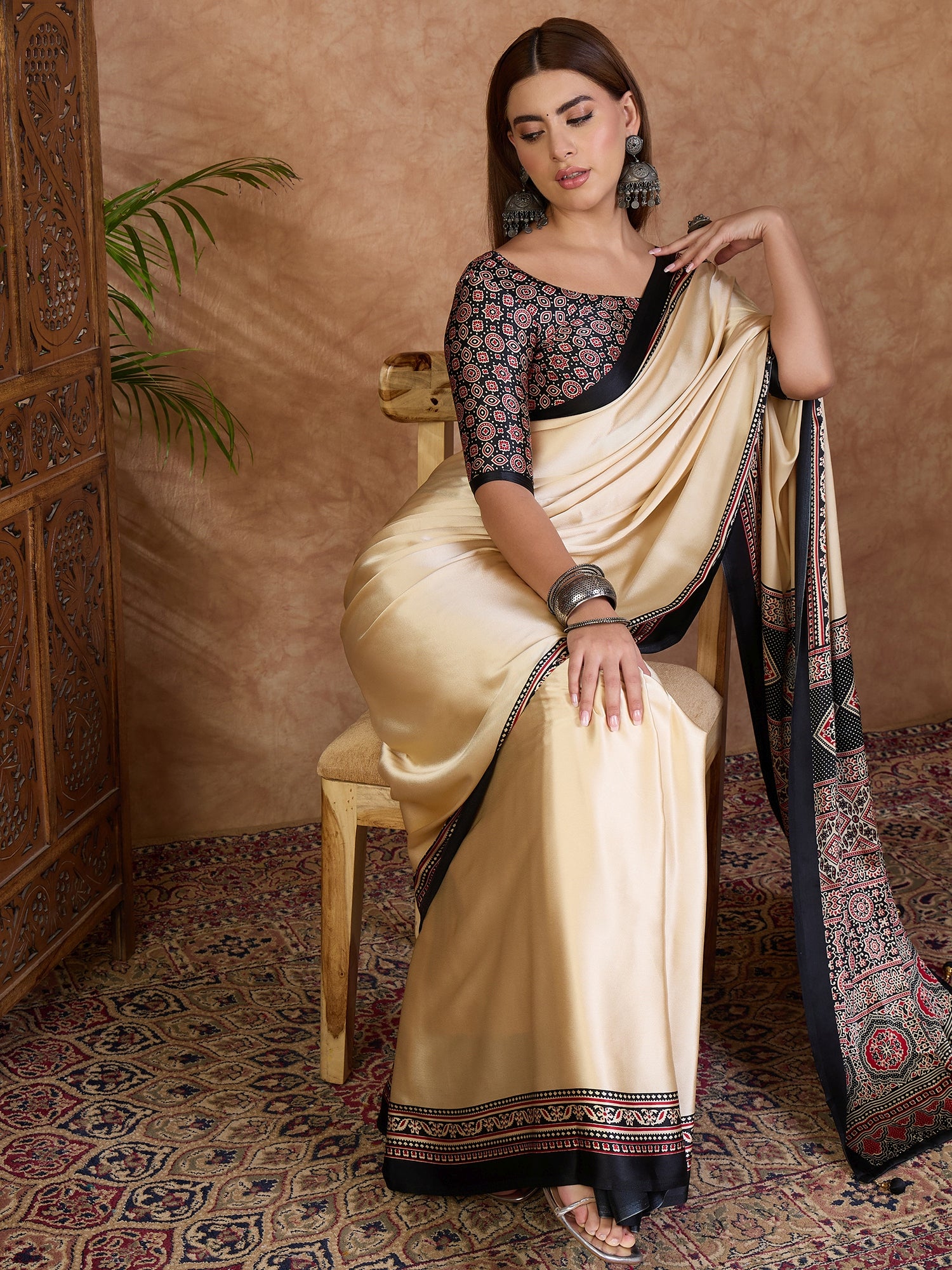 Desirable Function Wear Satin Silk Print Design Rich Pallu Fancy Saree With Unstitched Blouse Piece