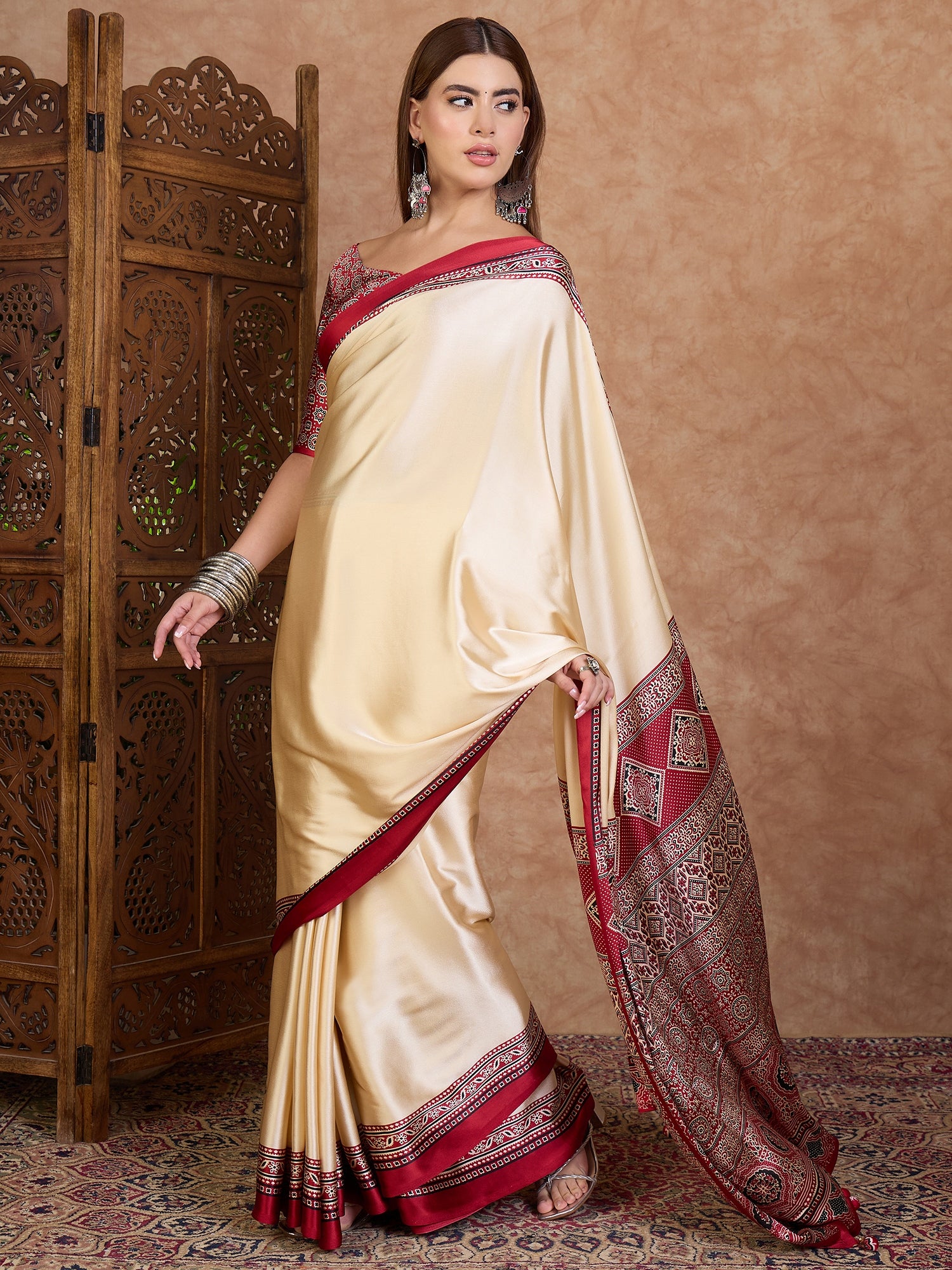 Desirable Function Wear Satin Silk Print Design Rich Pallu Fancy Saree With Unstitched Blouse Piece