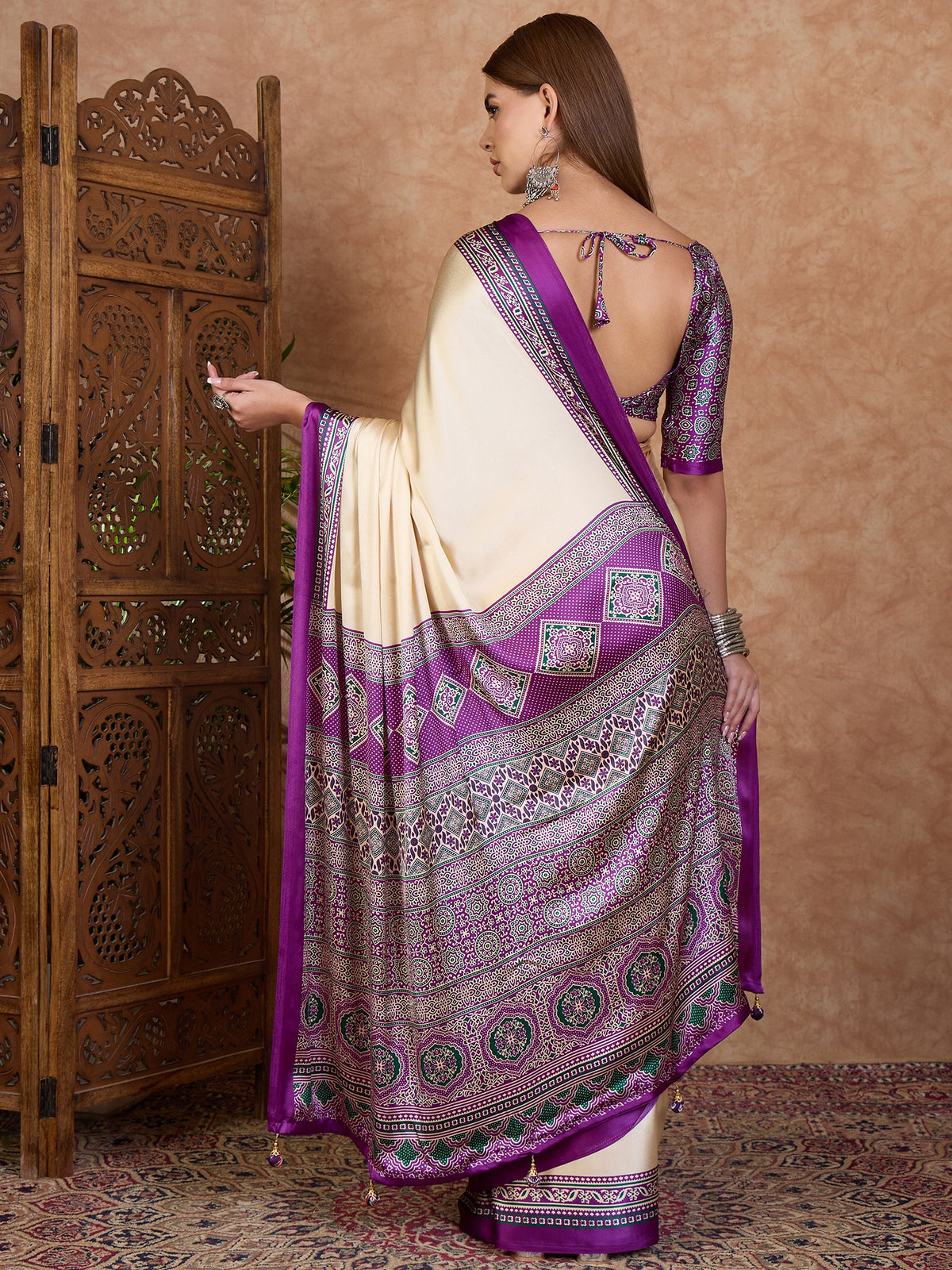 Desirable Function Wear Satin Silk Print Design Rich Pallu Fancy Saree With Unstitched Blouse Piece